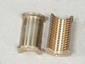 Półnakrętka na śrubę wzdłużną tokarki TUM 25