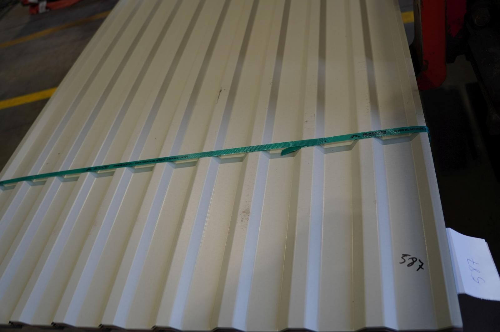 Tanie blachy w paczkach - białe/szare/kremowe podkłady Stalowa Wola - Zdjęcie 1